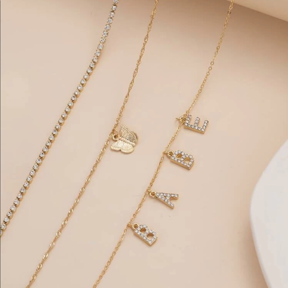 Babe + Butterfly Rhinestone Necklace Set - Picture 2 of 3